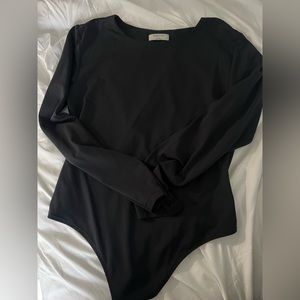 Aritzia babaton contour bodysuit
